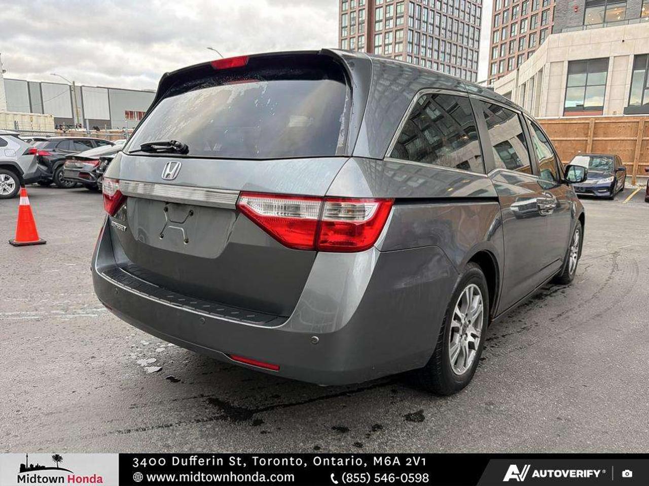 2011 Honda Odyssey EX-L with Rear Entertainment System Photo