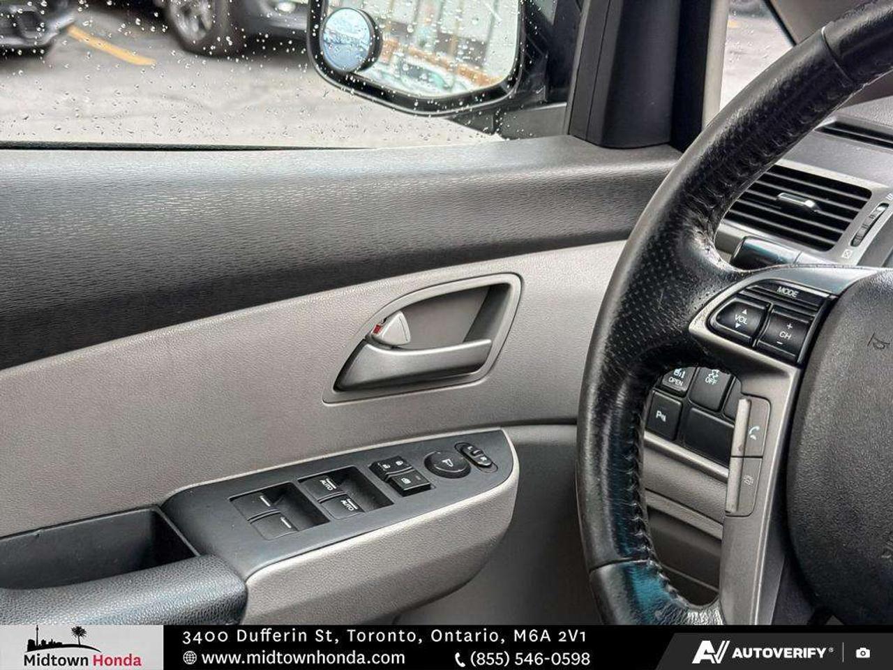 2011 Honda Odyssey EX-L with Rear Entertainment System Photo