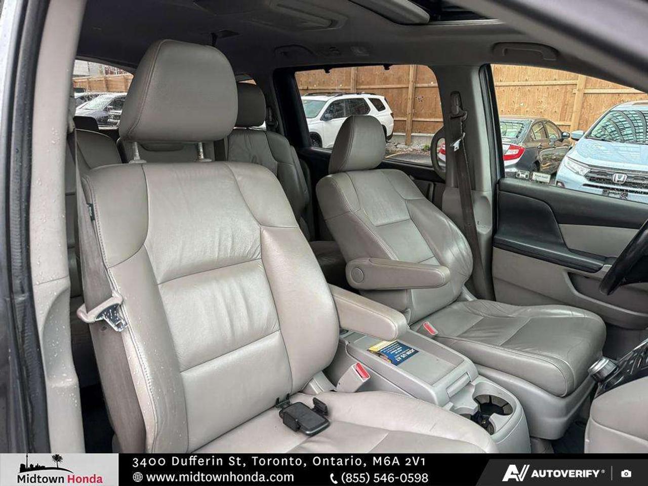2011 Honda Odyssey EX-L with Rear Entertainment System Photo