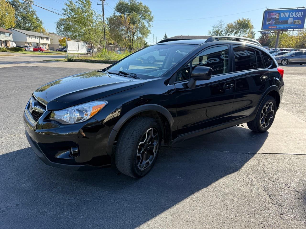 2013 Subaru XV Crosstrek 5DR CVT 2.0I W/TOURING PKG Photo