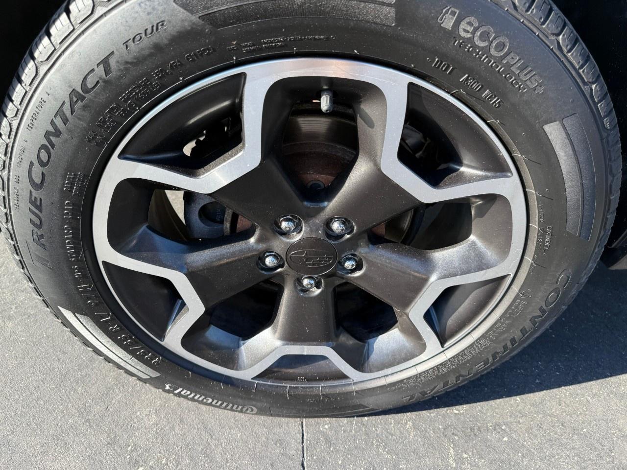 2013 Subaru XV Crosstrek 5DR CVT 2.0I W/TOURING PKG Photo