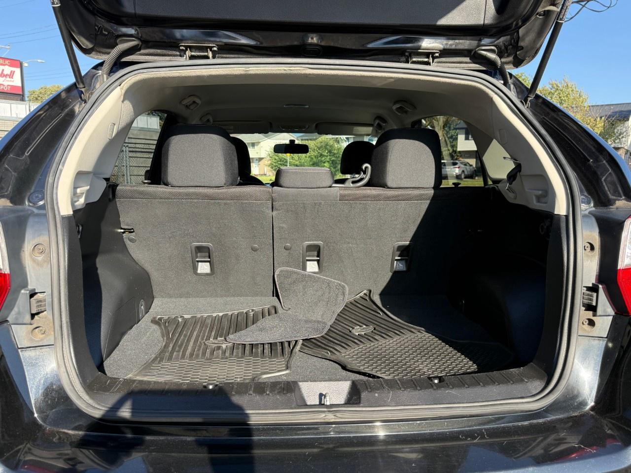 2013 Subaru XV Crosstrek 5DR CVT 2.0I W/TOURING PKG Photo