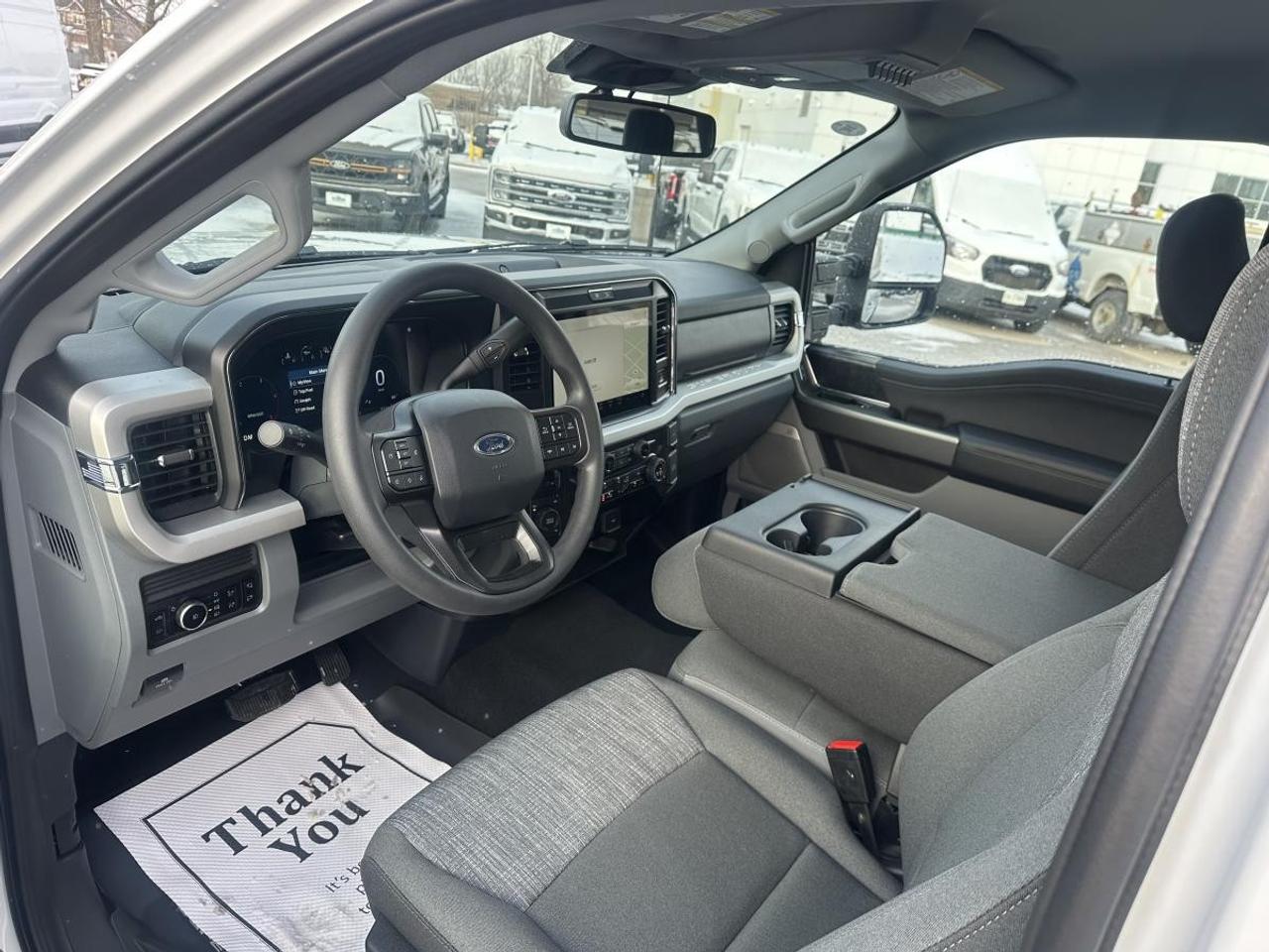 2026 Ford SUPER DUTY F-350 SRW  Photo