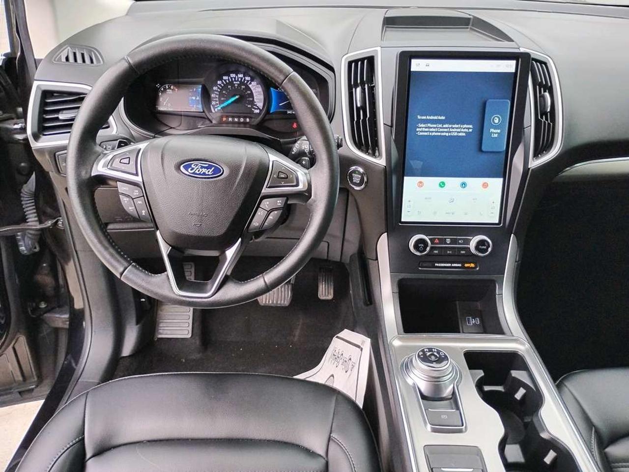 2022 Ford Edge SEL Photo