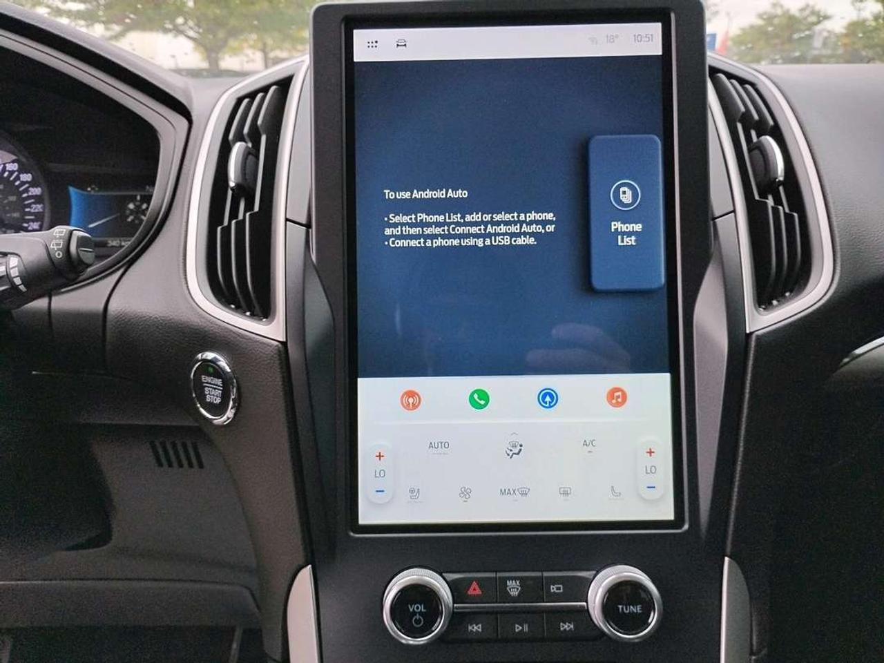 2022 Ford Edge SEL Photo