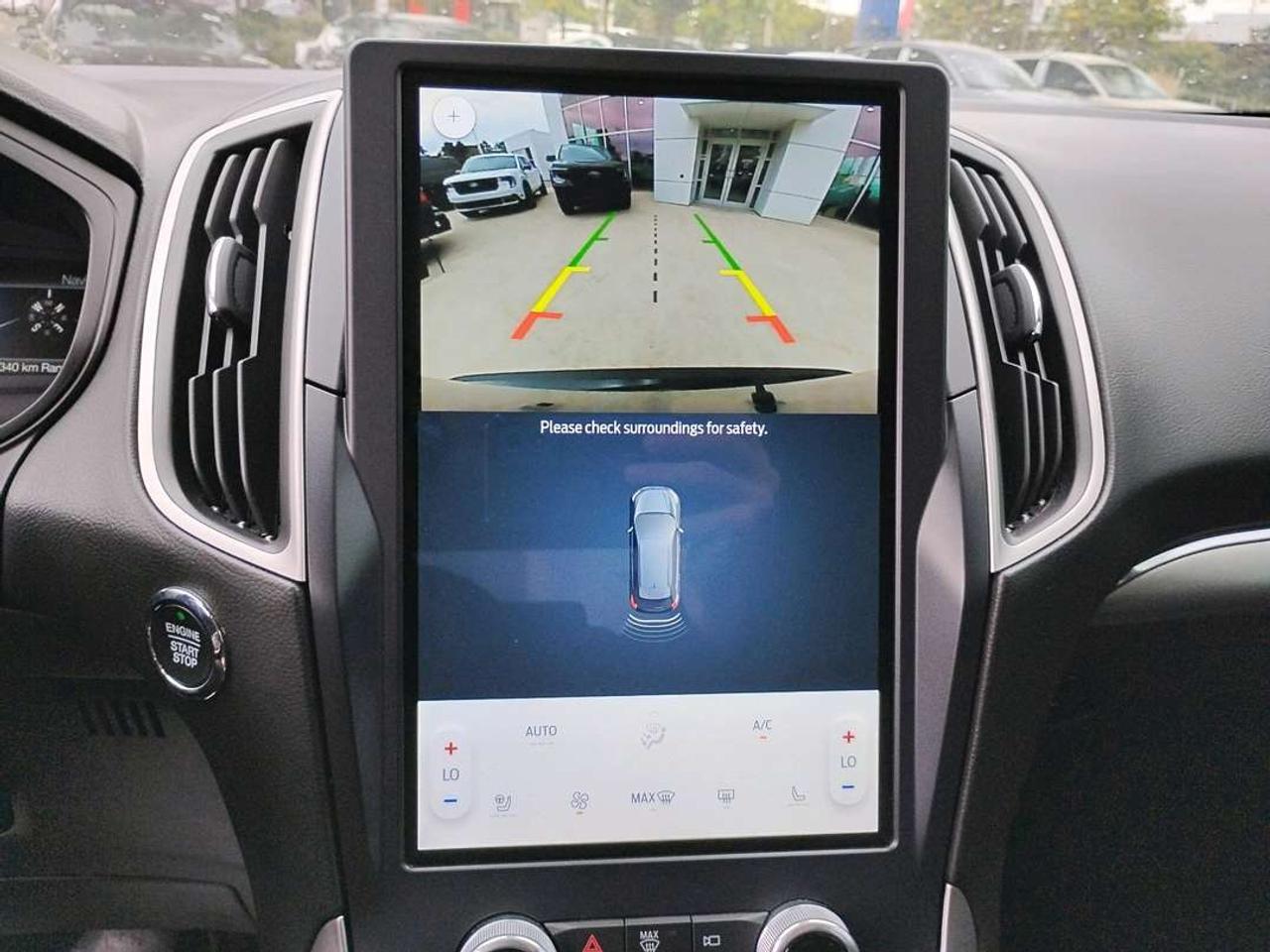 2022 Ford Edge SEL Photo
