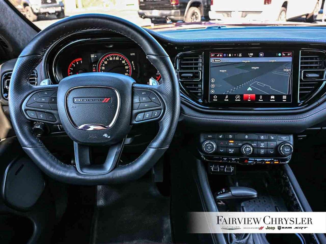 2026 Dodge Durango GT HEMI V8 Premium AWD PREMIUM   BLACK TOP   SUNROOF   LEATHER   NAV   CARPLAY   BLIND SPOT DETECTION Photo