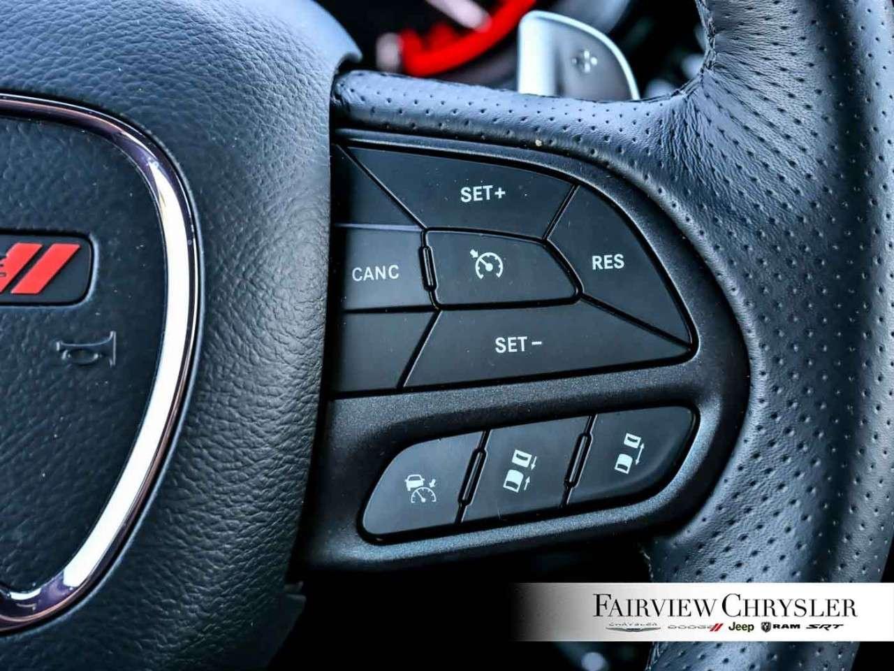 2026 Dodge Durango GT HEMI V8 Premium AWD PREMIUM   BLACK TOP   SUNROOF   LEATHER   NAV   CARPLAY   BLIND SPOT DETECTION Photo