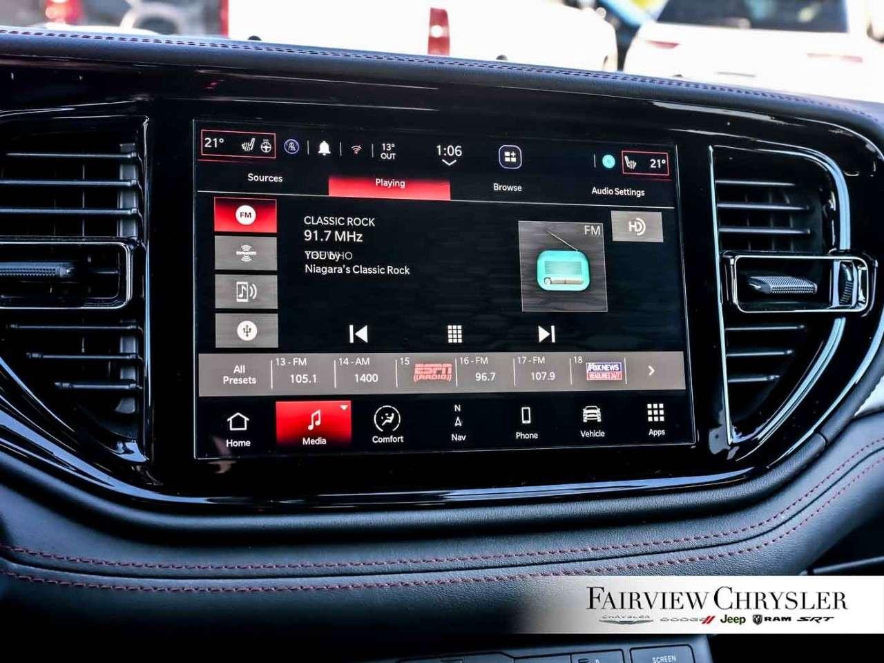 2026 Dodge Durango GT HEMI V8 Premium AWD PREMIUM   BLACK TOP   SUNROOF   LEATHER   NAV   CARPLAY   BLIND SPOT DETECTION Photo