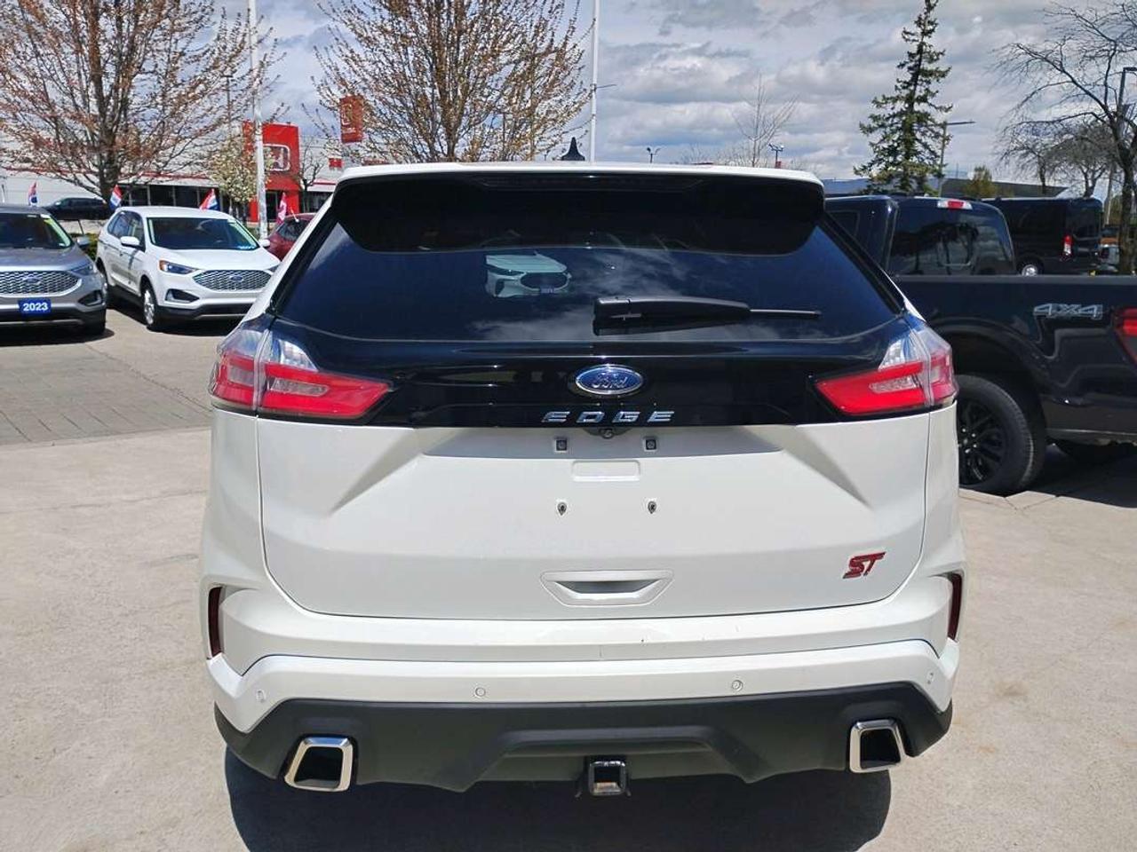 2022 Ford Edge ST Photo