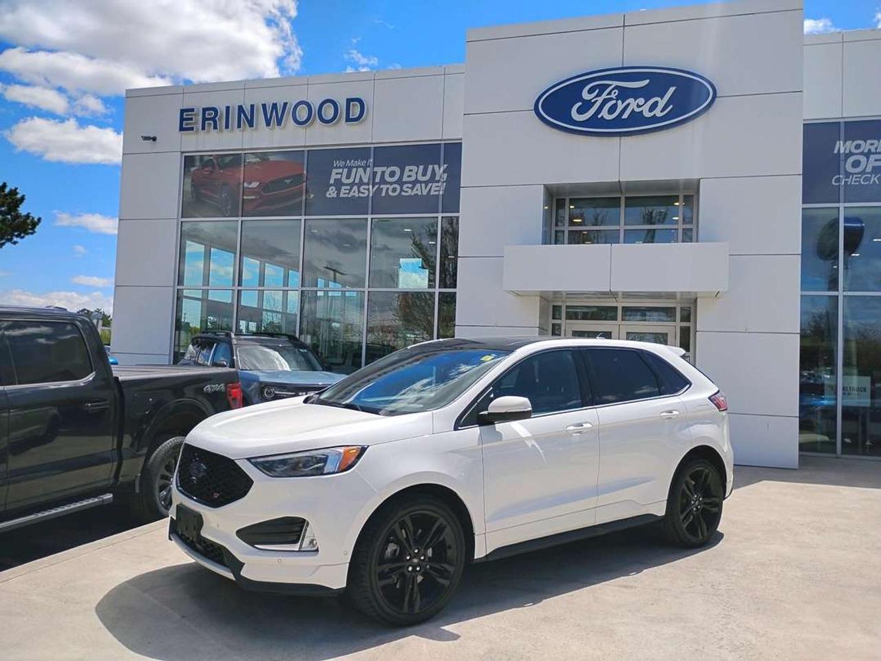2022 Ford Edge ST Photo5