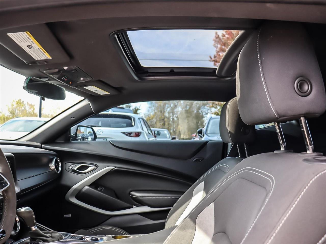 2021 Chevrolet Camaro 2dr Coupe 1LT Photo