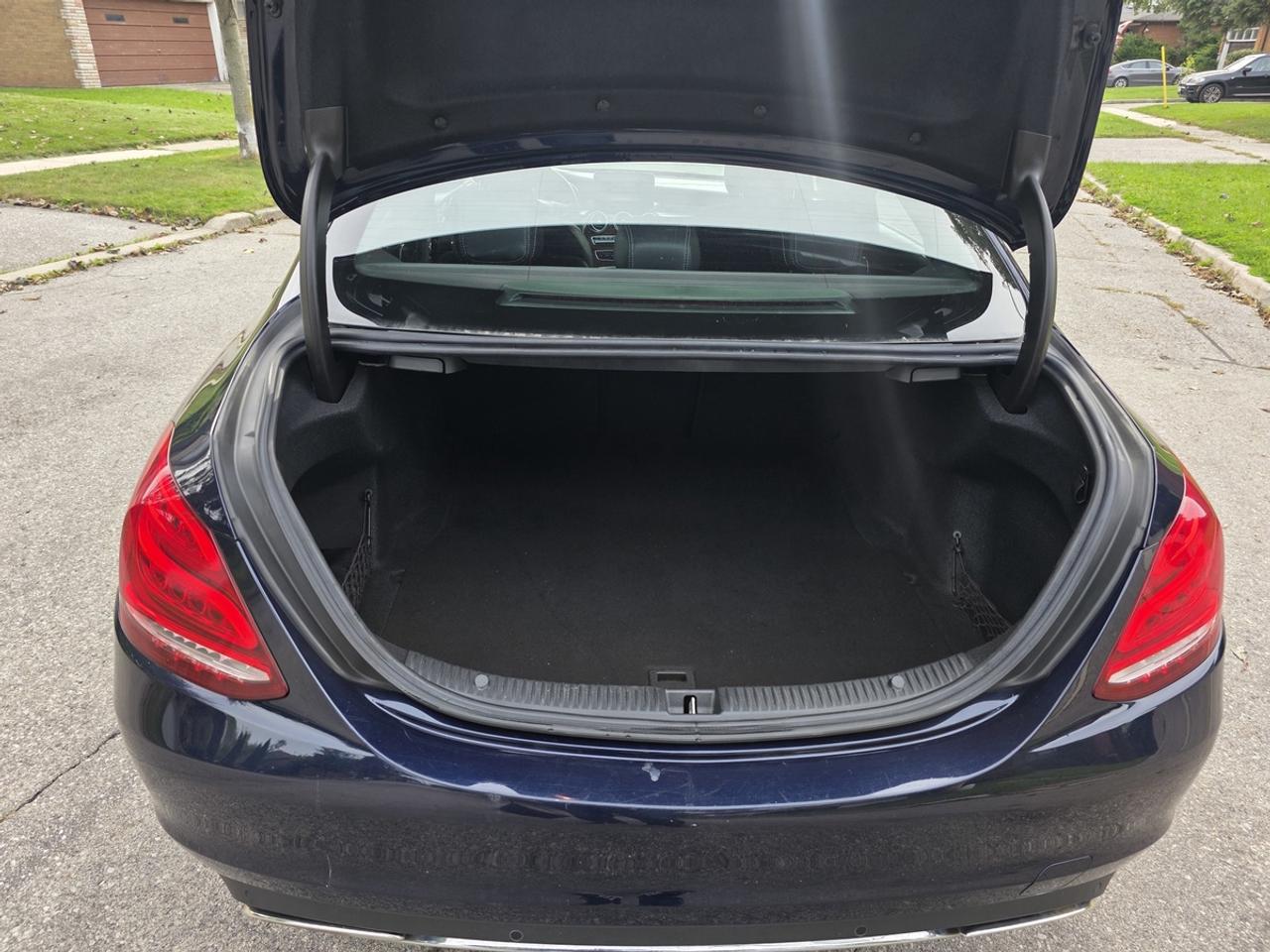 2015 Mercedes-Benz C-Class C300 Photo