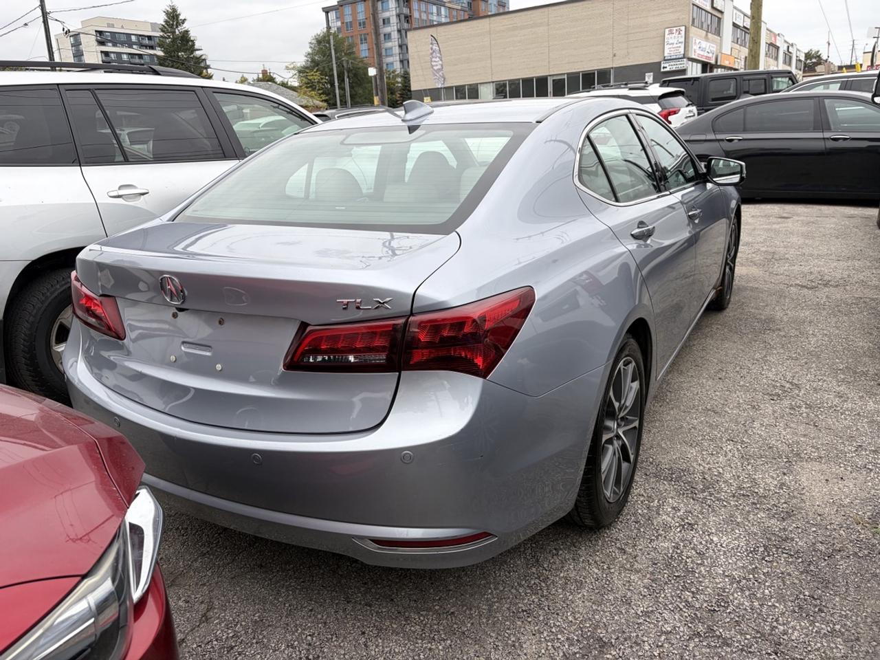 2016 Acura TLX Technology Photo2