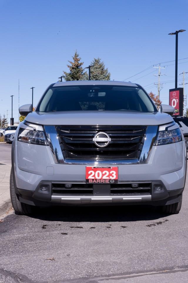 2023 Nissan Pathfinder SL 4dr 4x4 Photo
