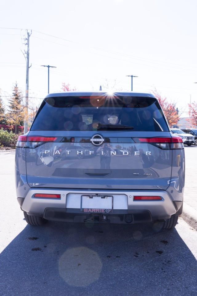 2023 Nissan Pathfinder SL 4dr 4x4 Photo