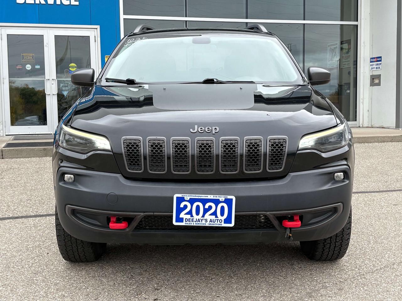 2020 Jeep Cherokee Trailhawk 4x4   Clean Carfax Photo5