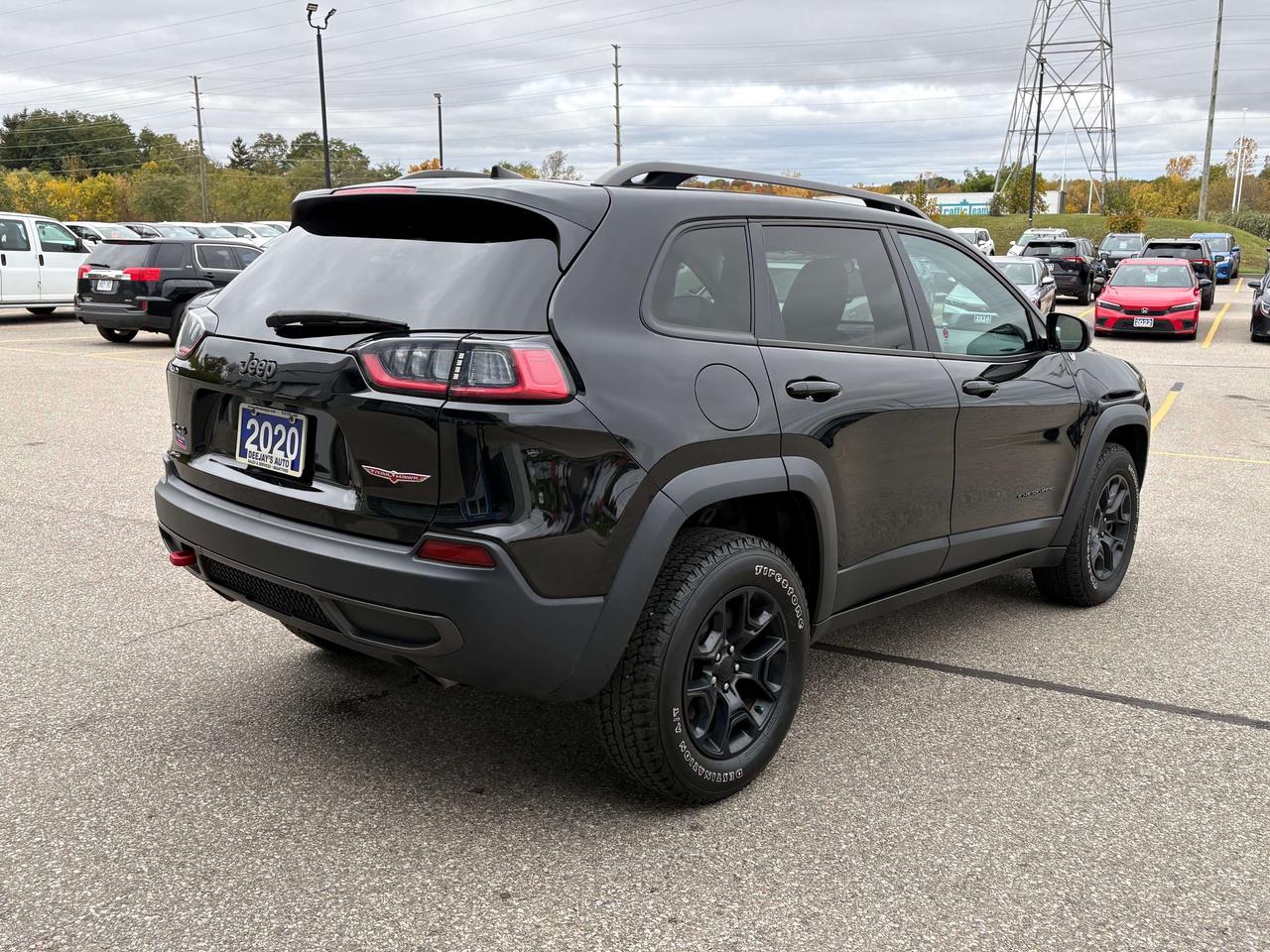 2020 Jeep Cherokee Trailhawk 4x4   Clean Carfax Photo