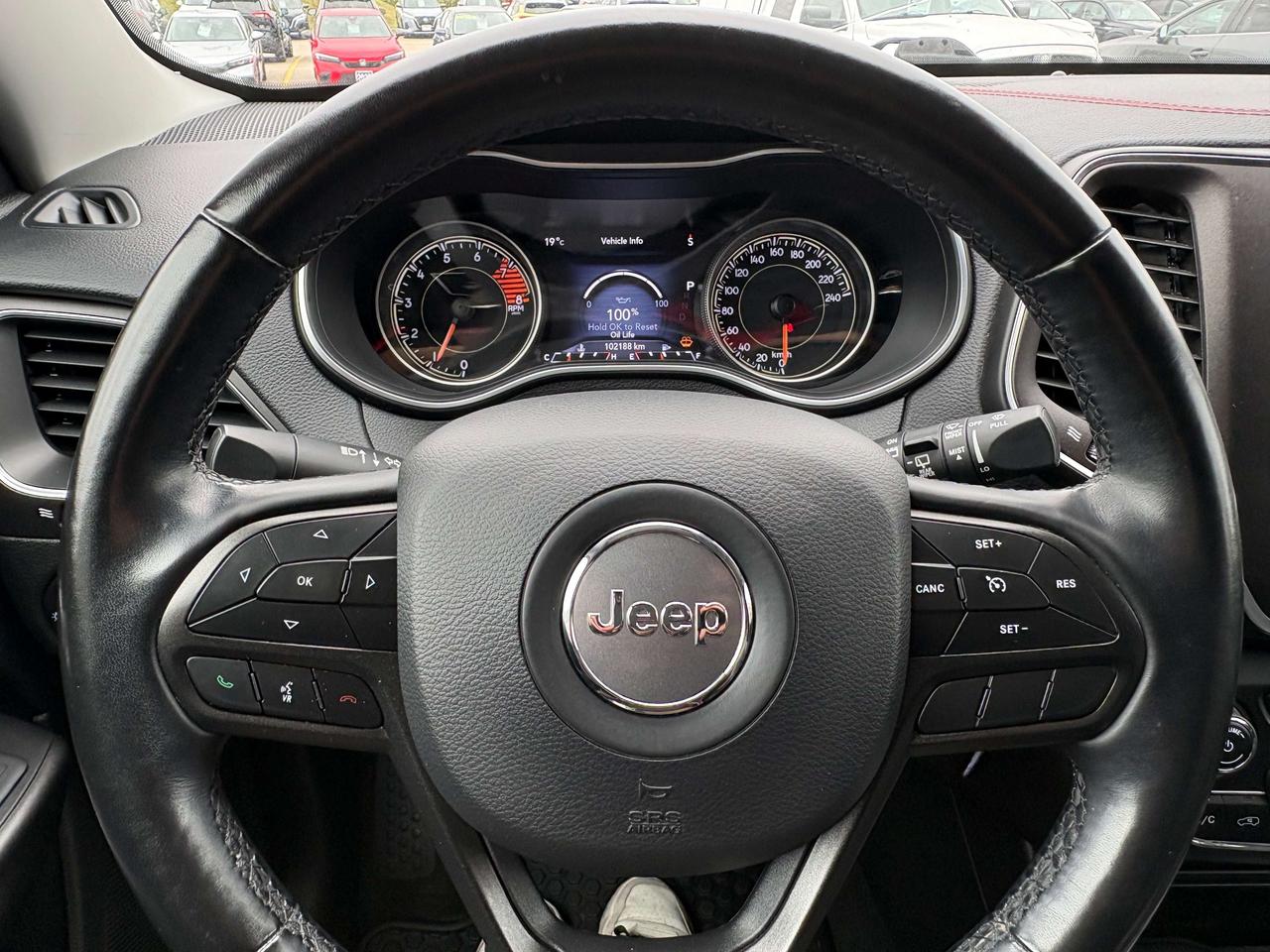 2020 Jeep Cherokee Trailhawk 4x4   Clean Carfax Photo