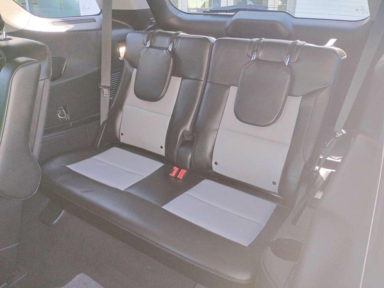 2022 Ford Explorer XLT Photo