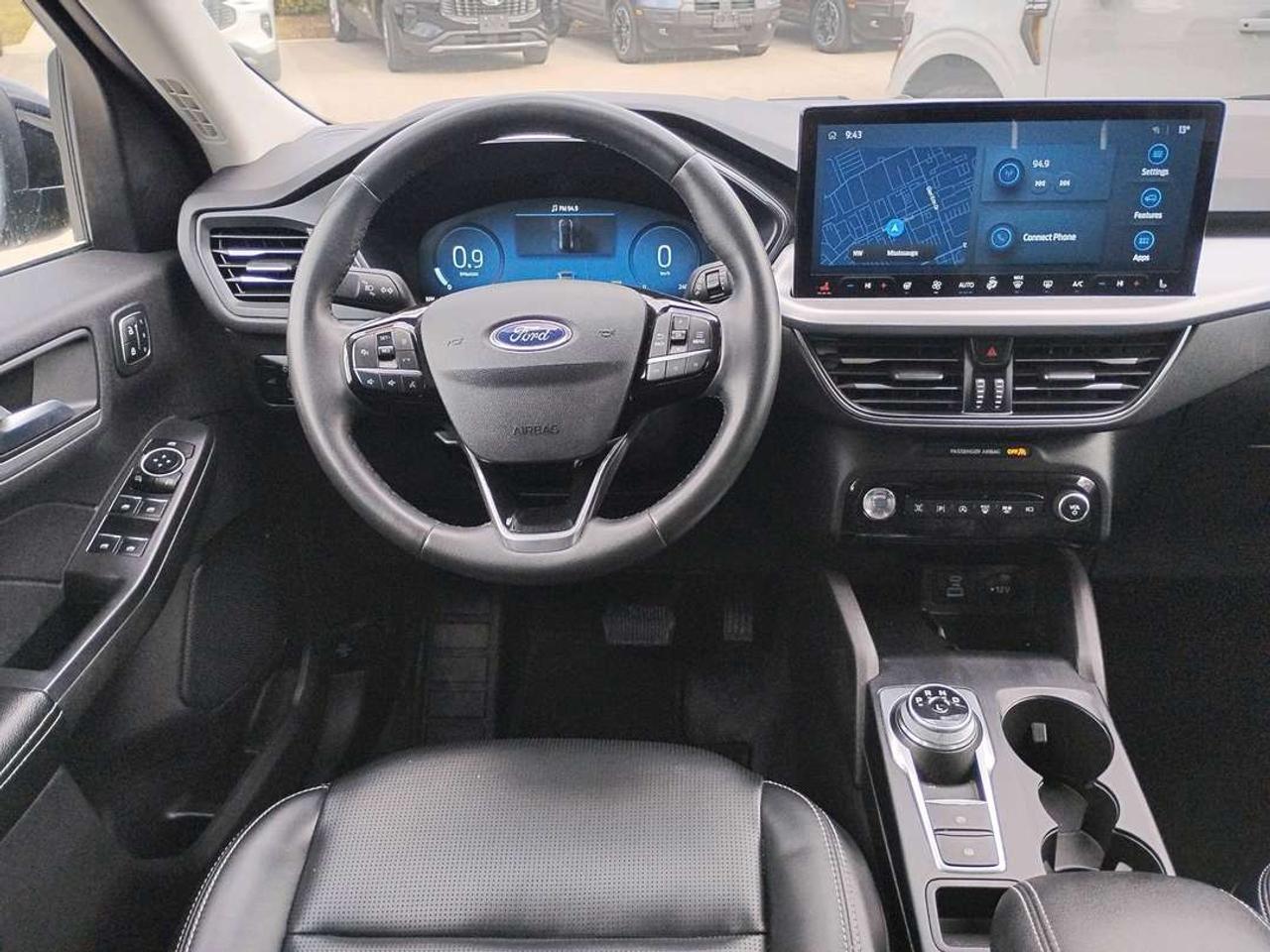 2023 Ford Escape Platinum Photo
