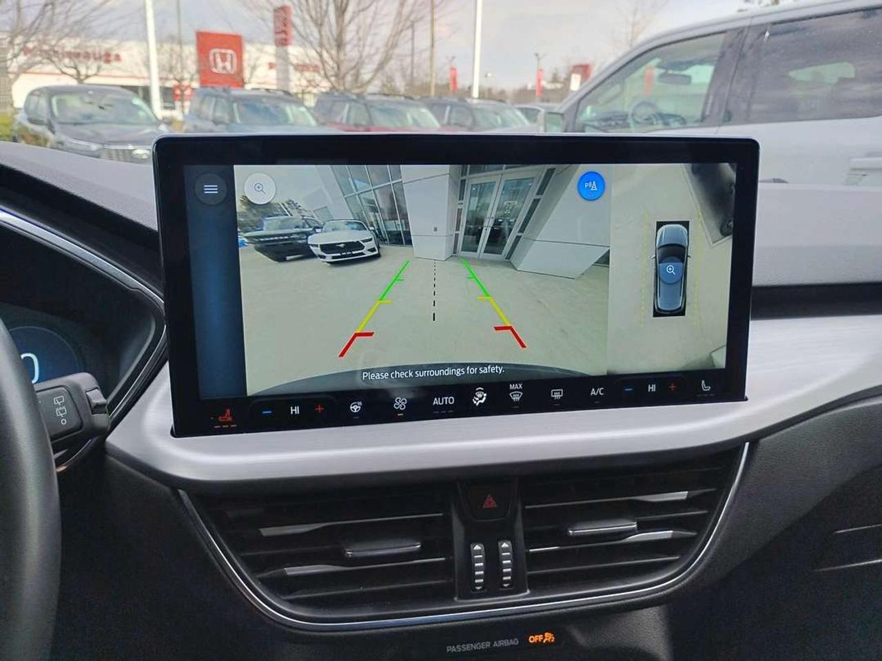 2023 Ford Escape Platinum Photo