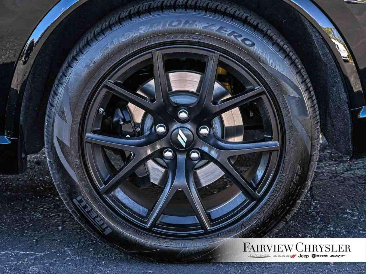 2026 Dodge Durango GT HEMI V8 Premium AWD TOW N GO   REDLINE PKG   SRT SEATS   SUNROOF   CARPLAY   ACTIVE EXHAUST   BLIND SPOT Photo