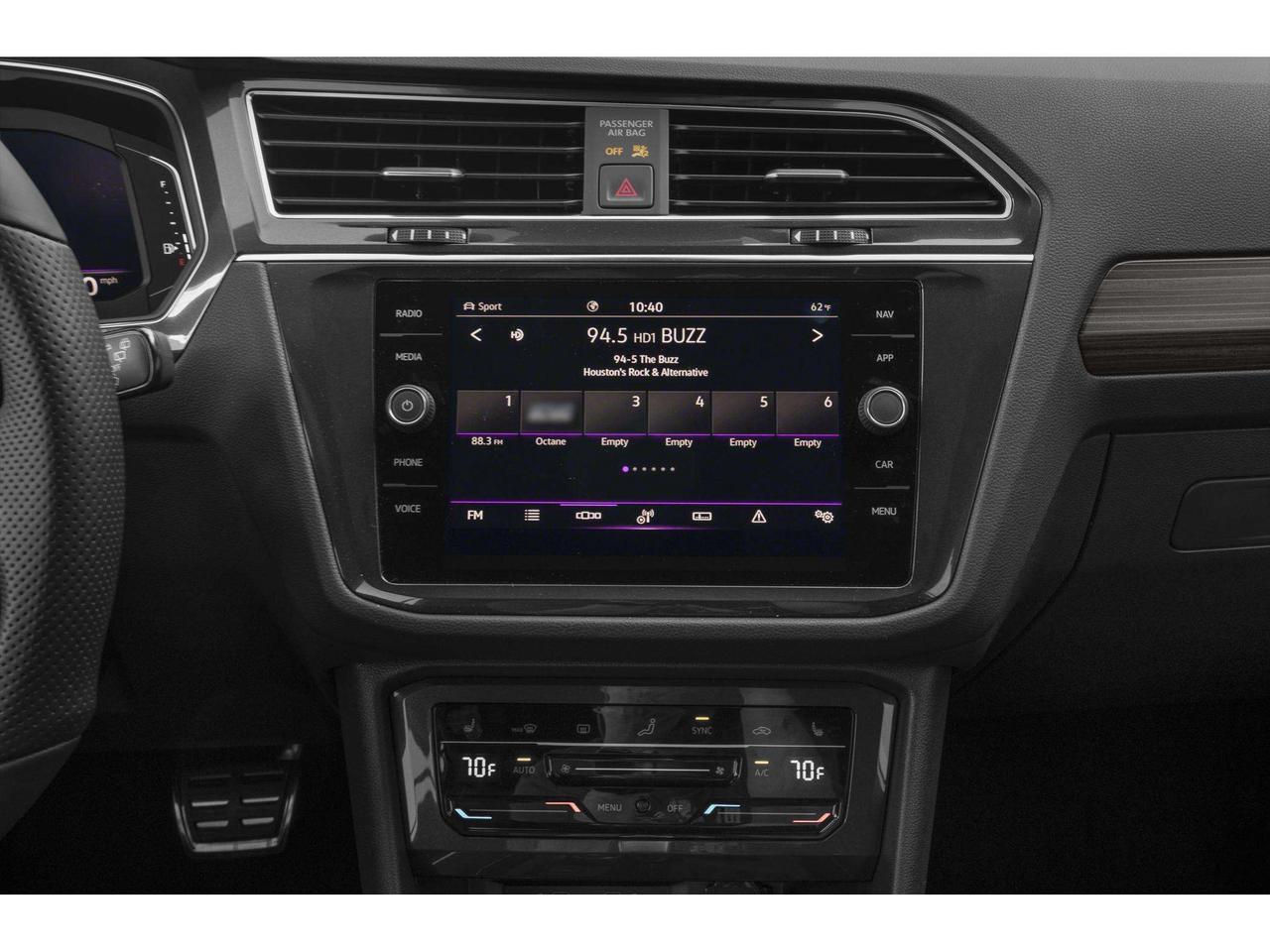 2024 Volkswagen Tiguan Highline R-line Photo