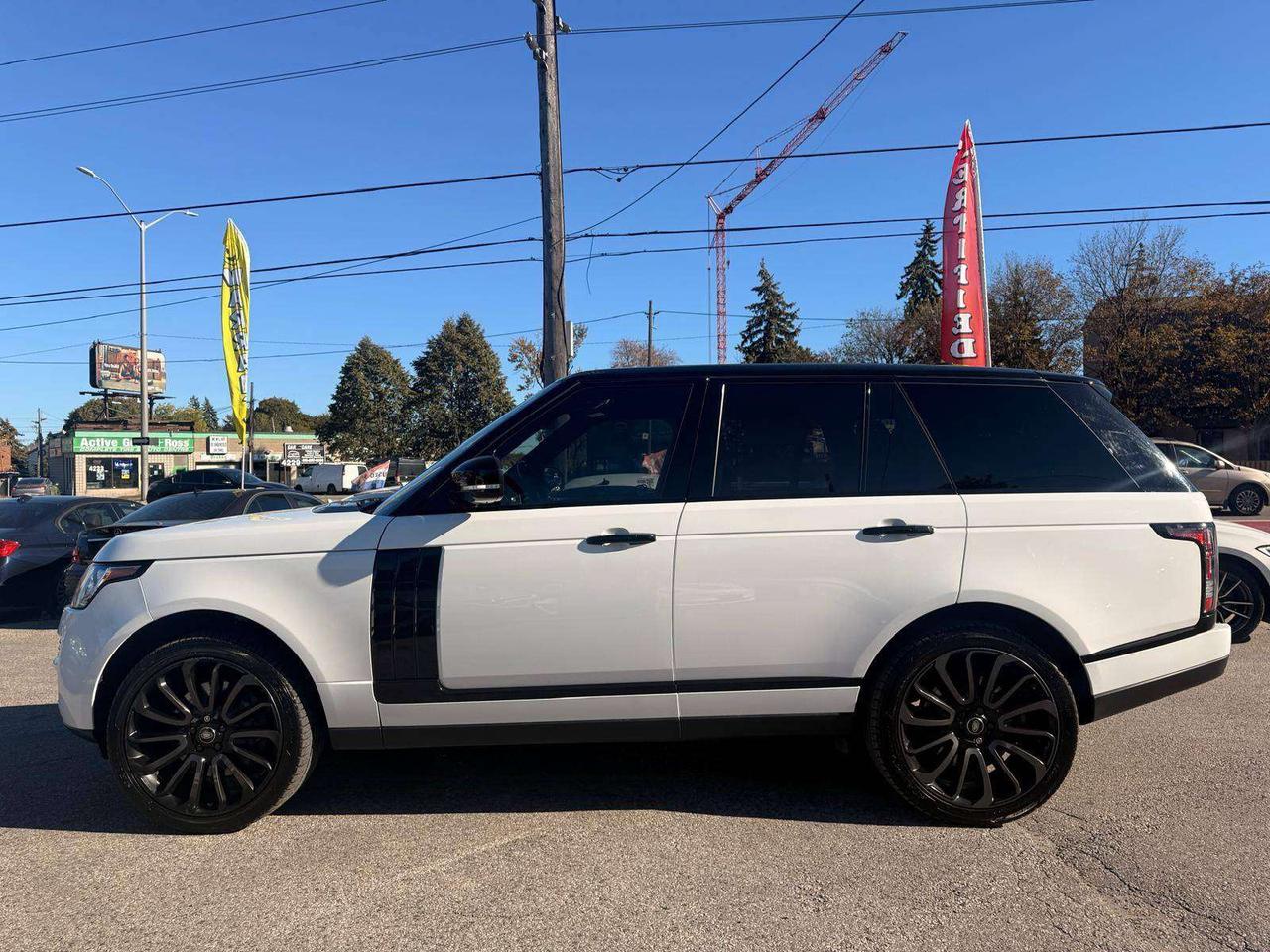 2017 Land Rover Range Rover 4WD 4dr SC SWB Photo3