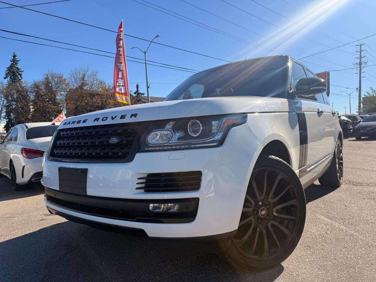 2017 Land Rover Range Rover 4WD 4dr SC SWB Photo2
