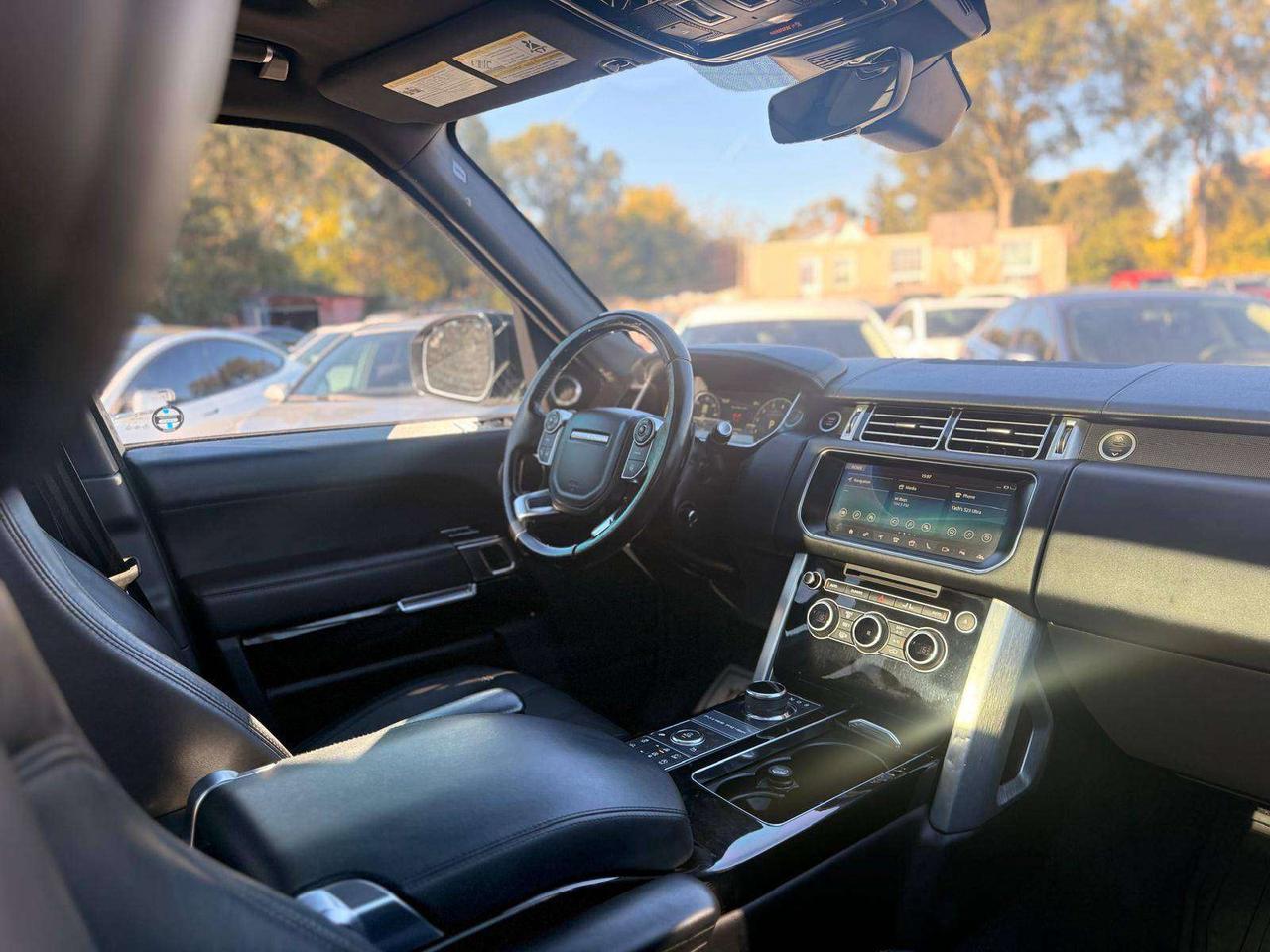 2017 Land Rover Range Rover 4WD 4dr SC SWB Photo