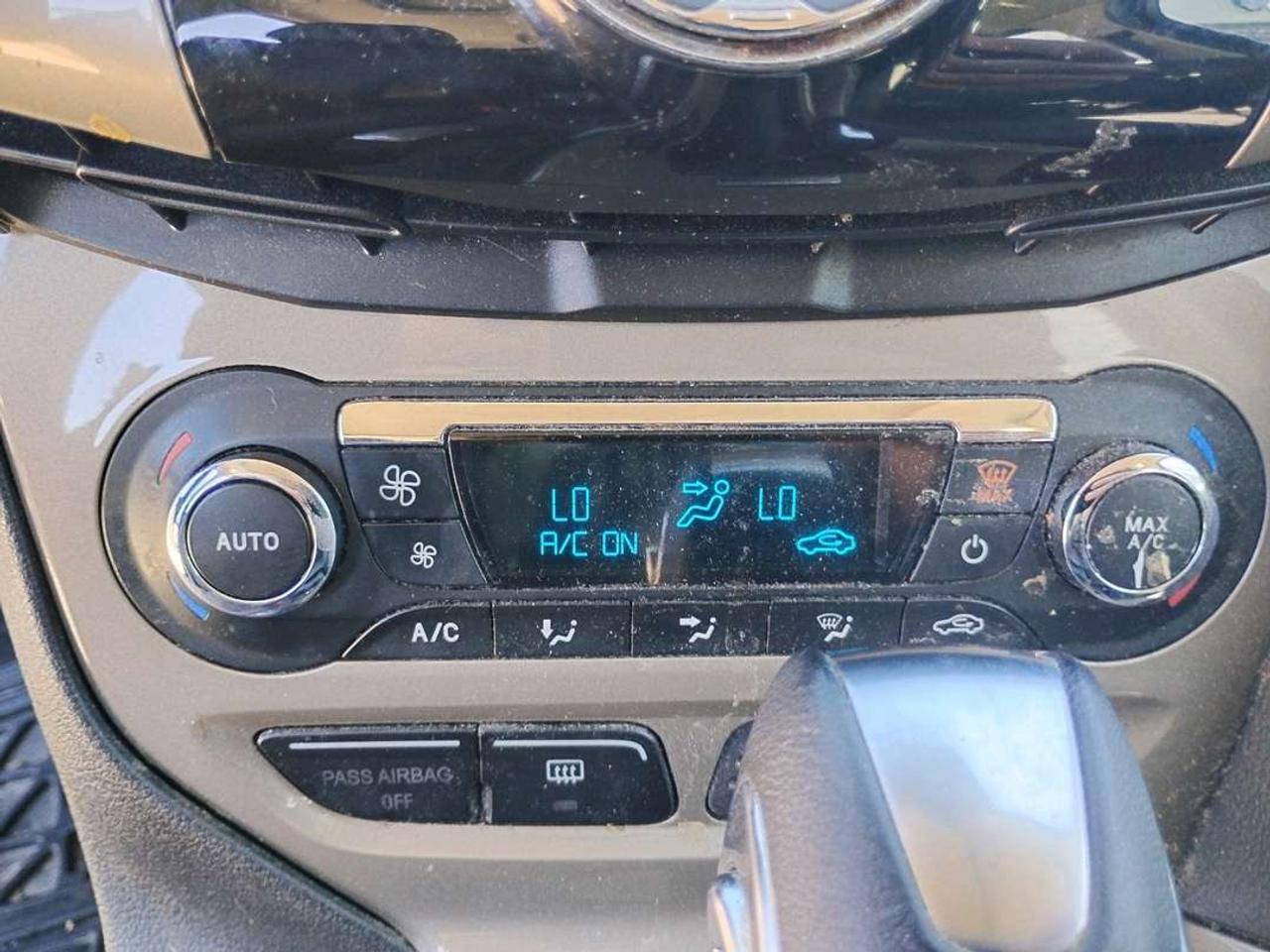 2012 Ford Focus SEL Photo