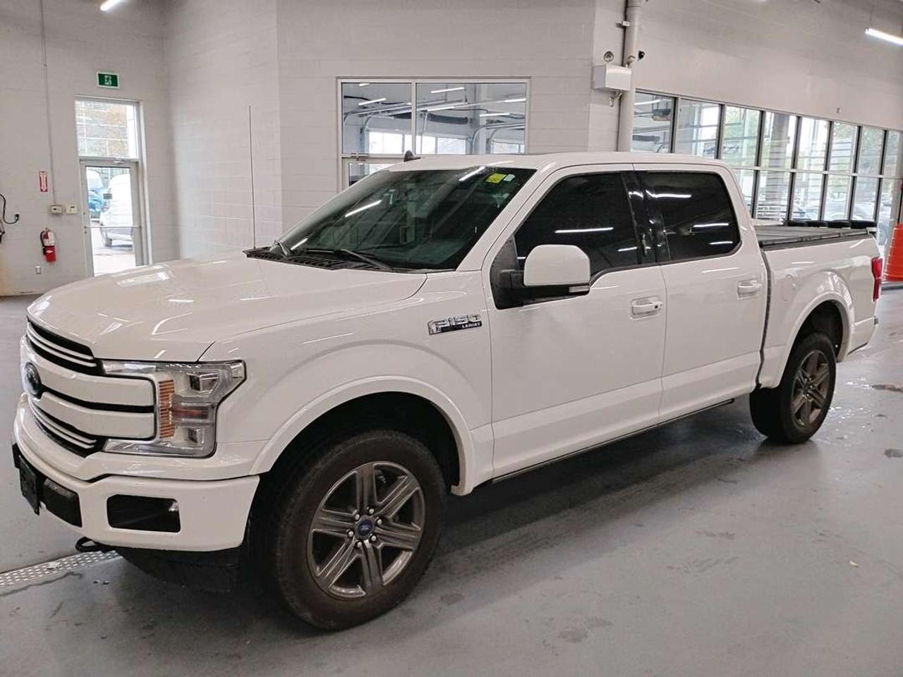 2020 Ford F-150 Lariat Photo1