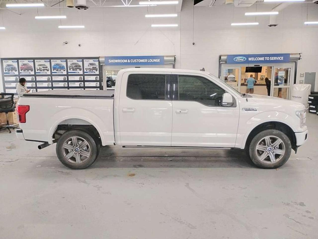 2020 Ford F-150 Lariat Photo