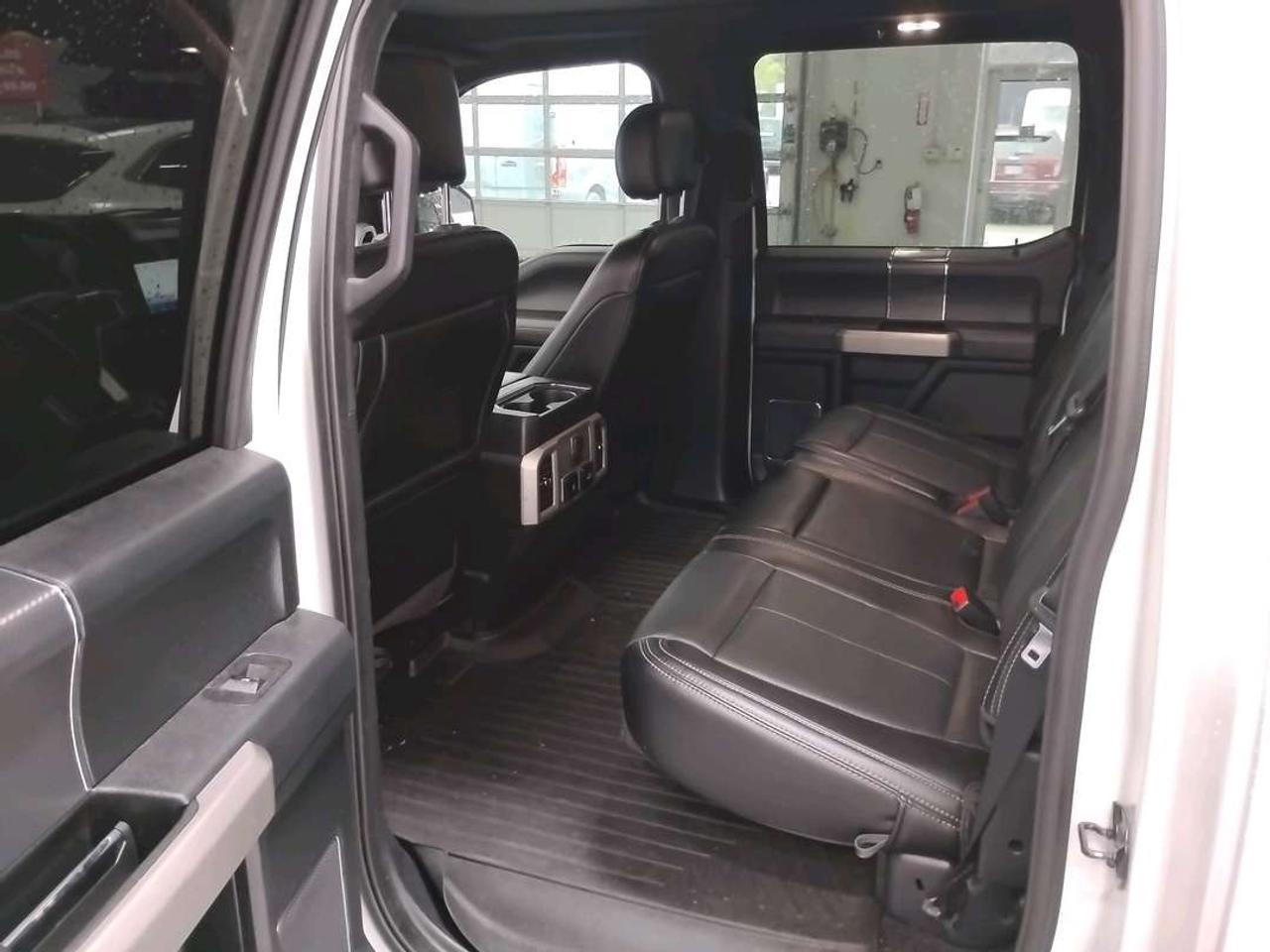 2020 Ford F-150 Lariat Photo
