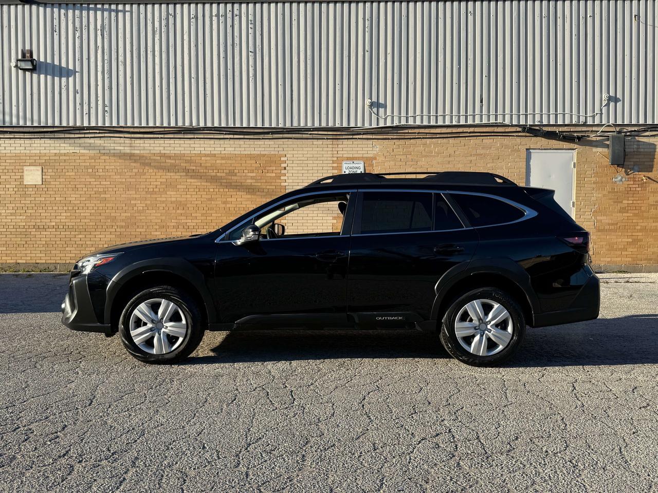 2023 Subaru Outback No Accidents l Convenience l AWD l 2.5i l CarPlay Photo2