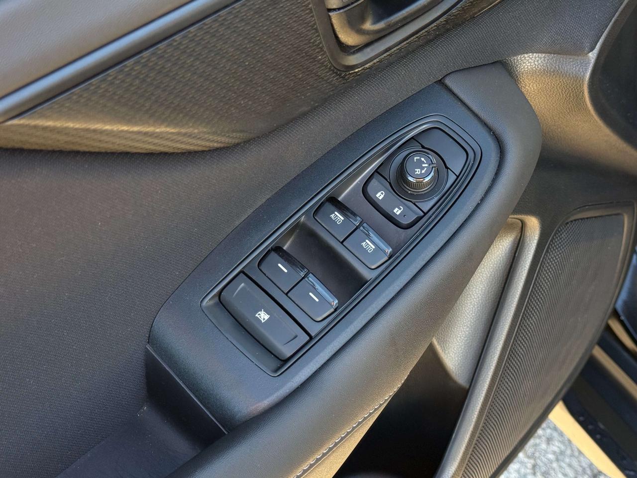 2023 Subaru Outback No Accidents l Convenience l AWD l 2.5i l CarPlay Photo