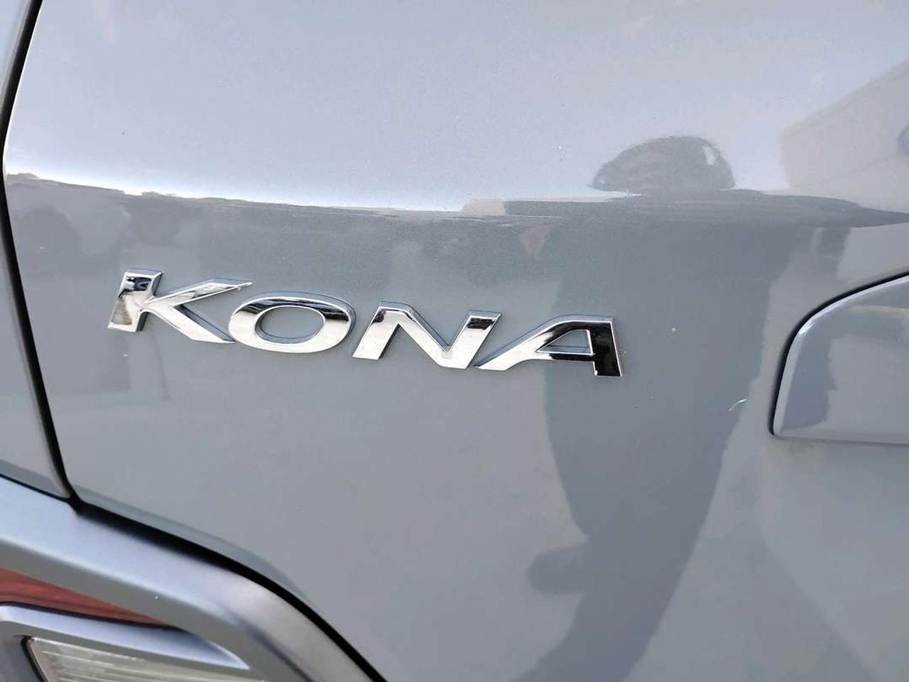 2021 Hyundai KONA Trend Photo