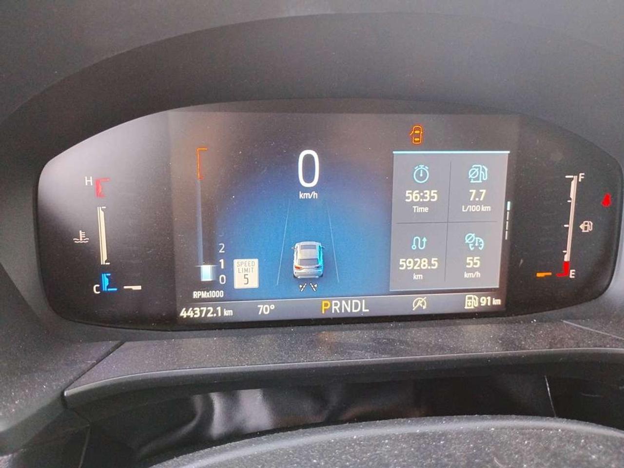 2024 Ford Escape ST-Line Select AWD Photo