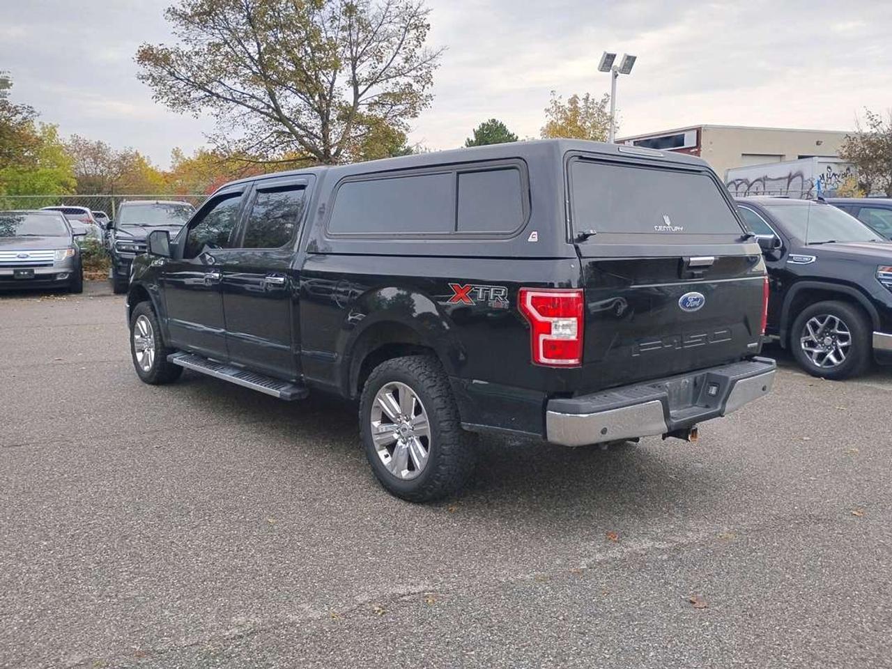 2019 Ford F-150 XLT Photo4