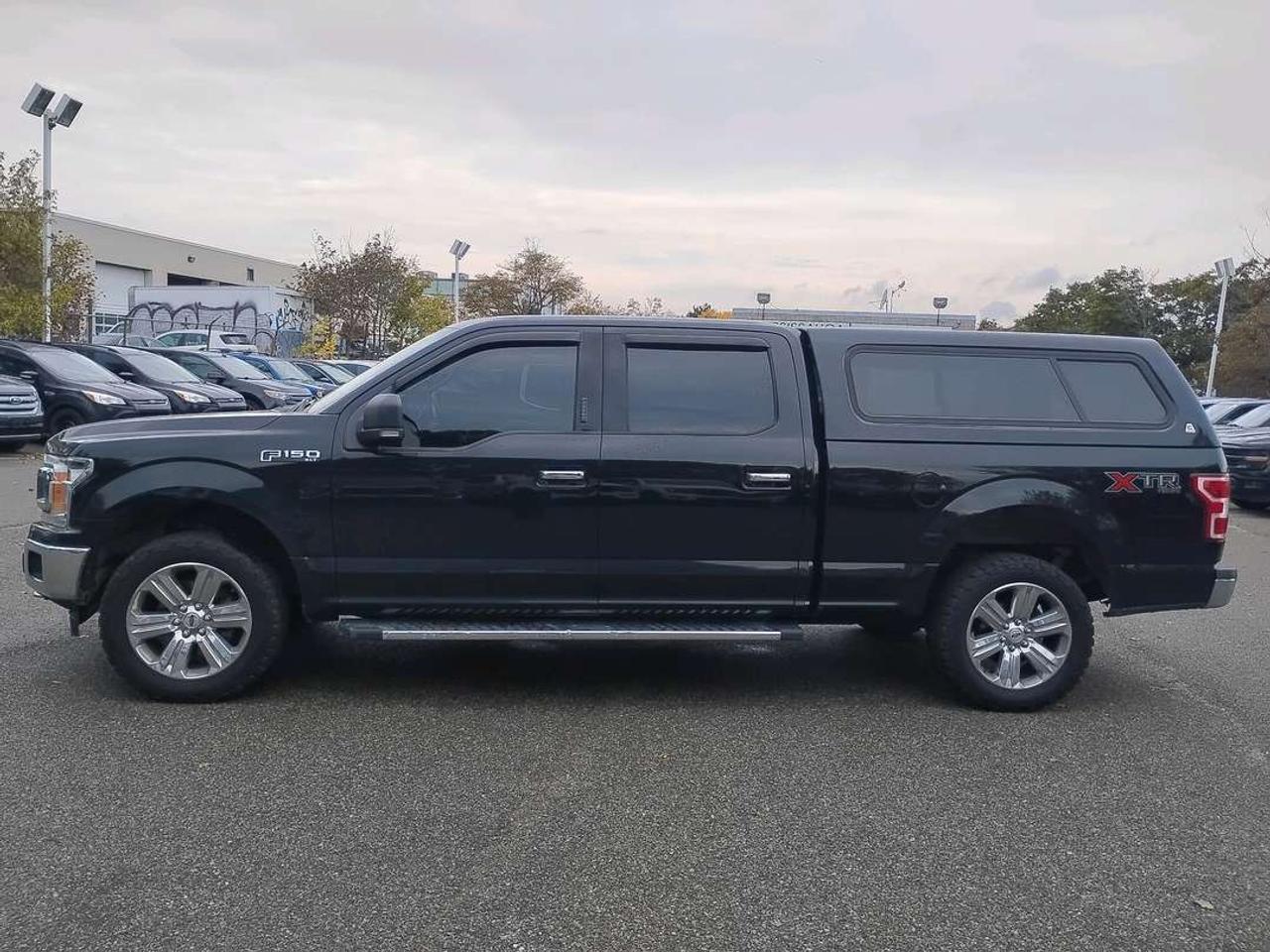2019 Ford F-150 XLT Photo3