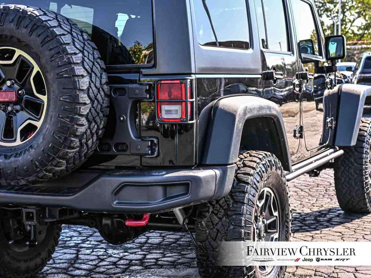 2016 Jeep Wrangler 4WD 4dr Rubicon LIFT   MANUAL TRANSMISSON   NAVIGATION   HEATED SEATS   KEYLESS ENTRY Photo
