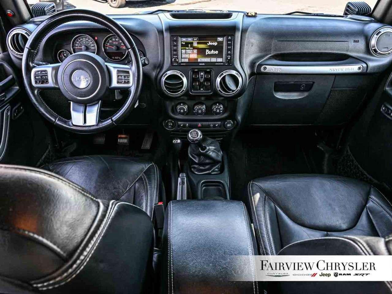 2016 Jeep Wrangler 4WD 4dr Rubicon LIFT   MANUAL TRANSMISSON   NAVIGATION   HEATED SEATS   KEYLESS ENTRY Photo