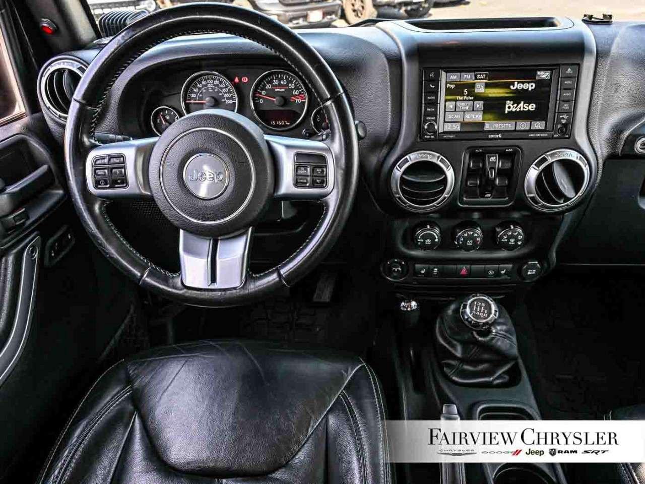 2016 Jeep Wrangler 4WD 4dr Rubicon LIFT   MANUAL TRANSMISSON   NAVIGATION   HEATED SEATS   KEYLESS ENTRY Photo