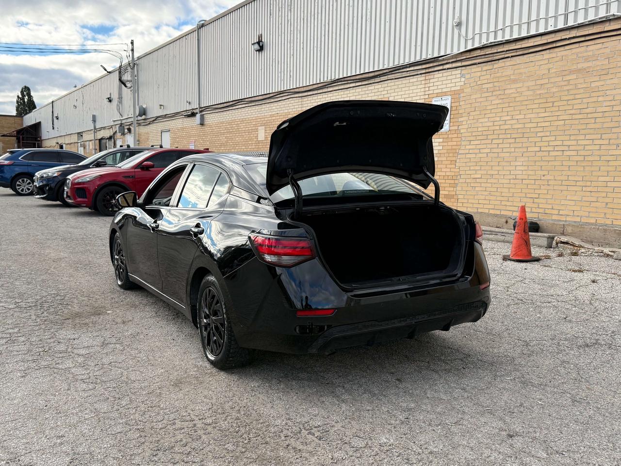 2020 Nissan Sentra SV l FWD l 2.0L l 4Cyl l 1 Year Warranty Included Photo