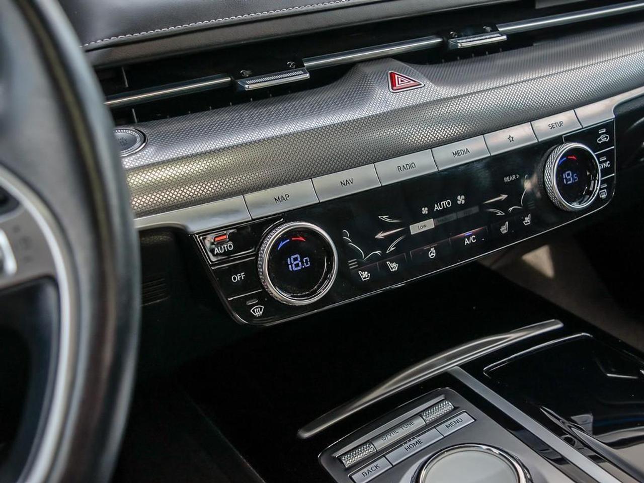 2023 Genesis G80  Photo