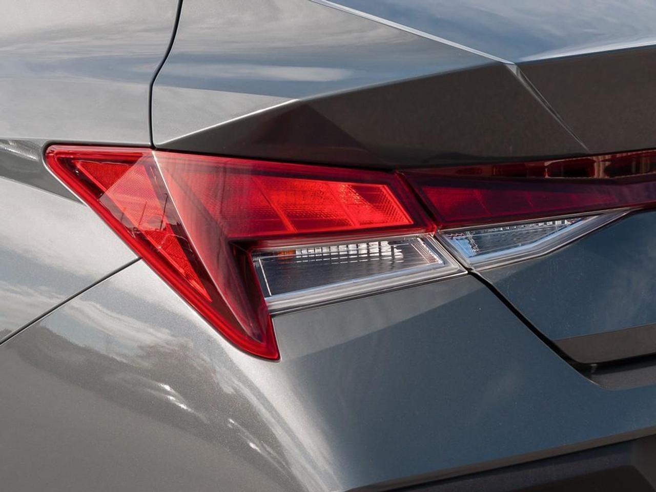2025 Hyundai Elantra  Photo