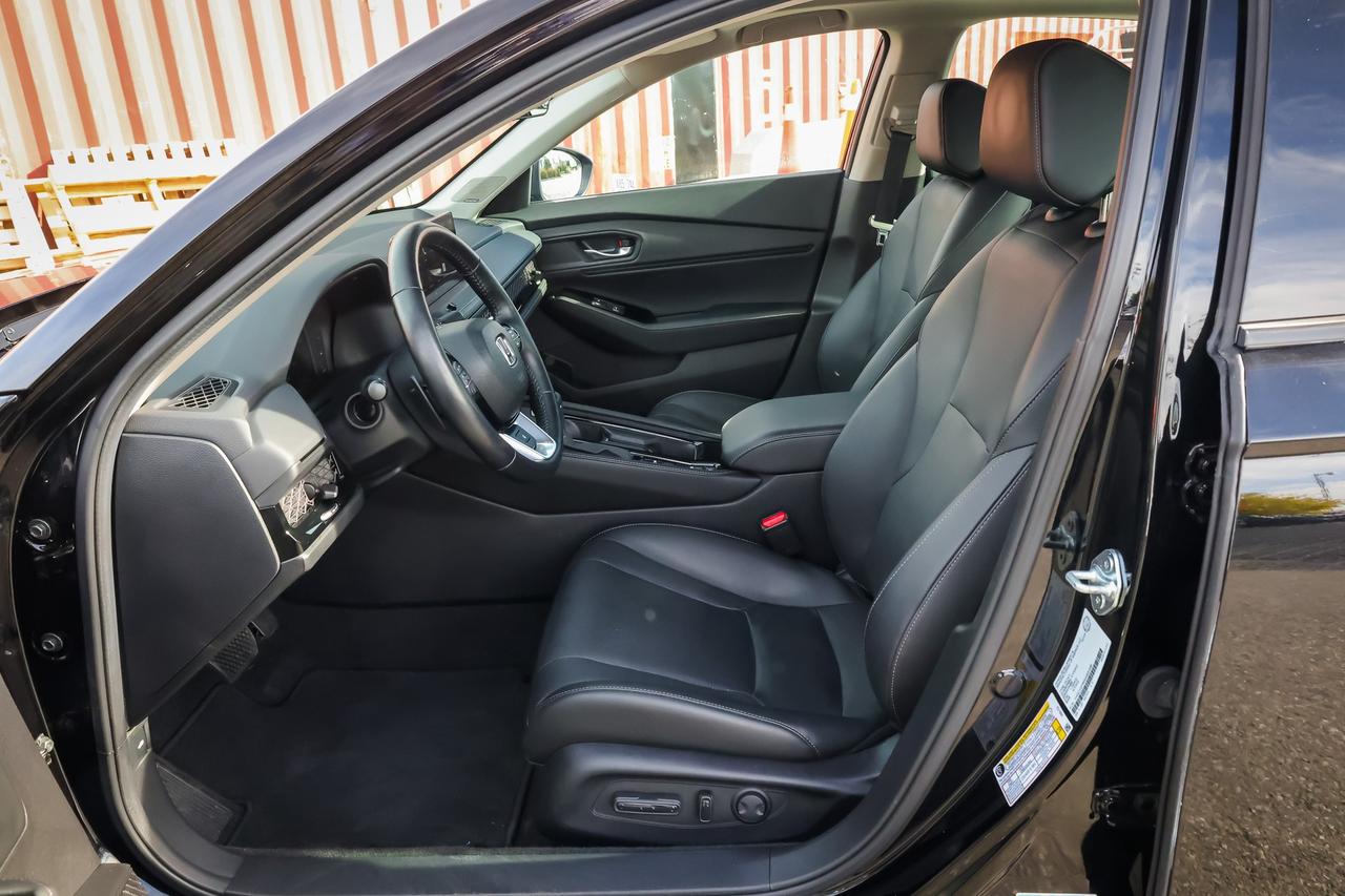 2025 Honda Accord Hybrid Touring 4dr Sedan Photo