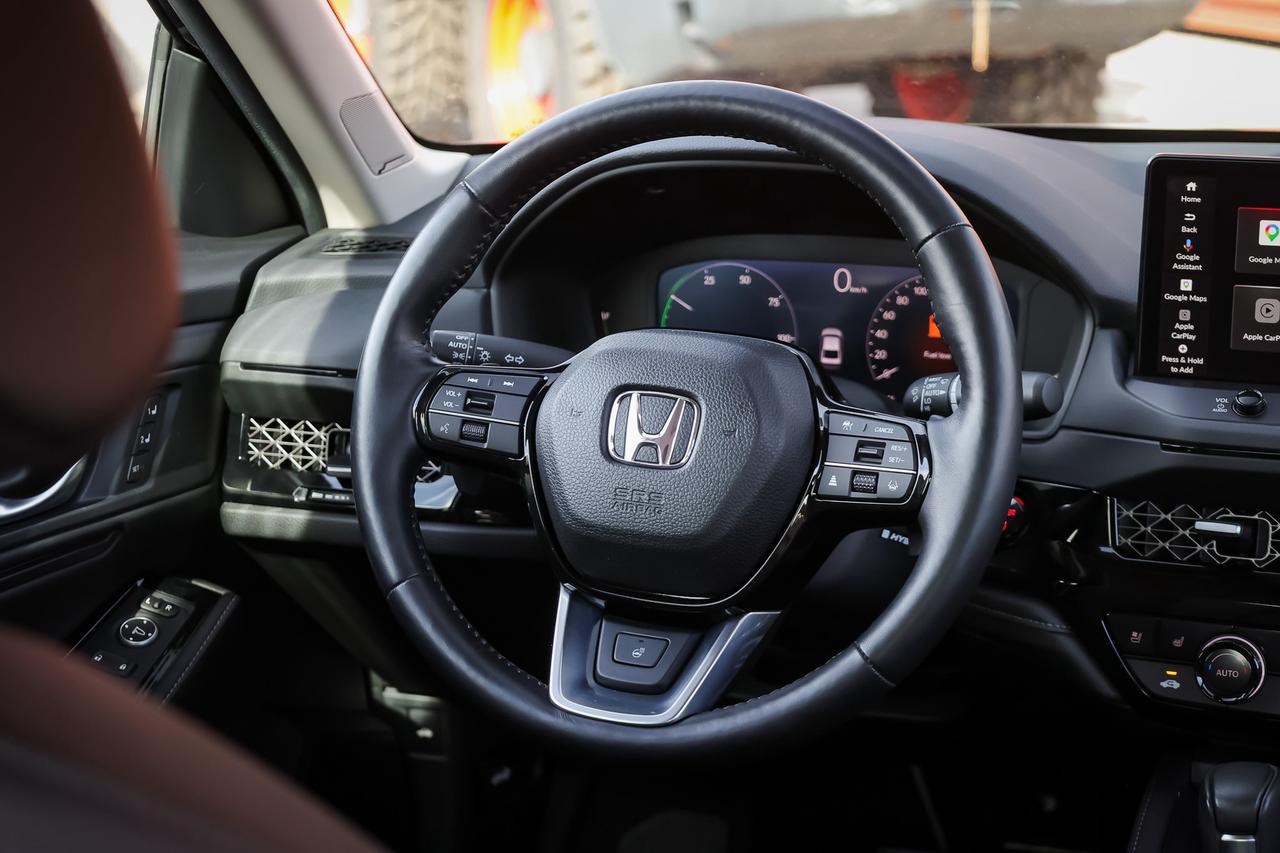 2025 Honda Accord Hybrid Touring 4dr Sedan Photo