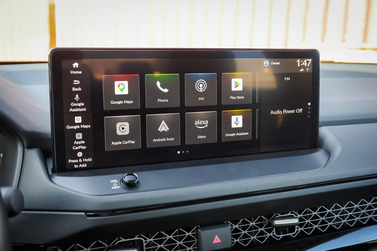2025 Honda Accord Hybrid Touring 4dr Sedan Photo